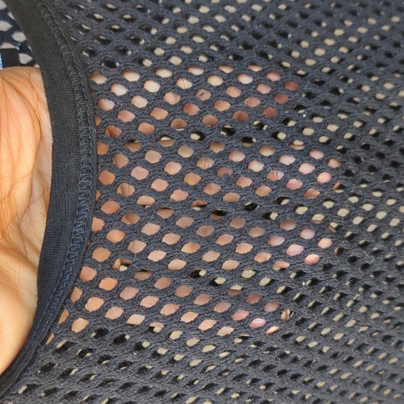 Express Black Fishnet Mesh 3/4 Sleeve V Neck Top Womens Blouse, Size Large. NWT - Picture 4 of 8